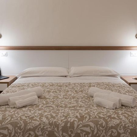 Bed and Breakfast Dimora Le Volte Lecce Zewnętrze zdjęcie