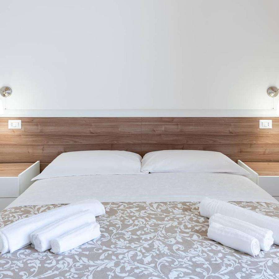 Bed and Breakfast Dimora Le Volte Lecce Zewnętrze zdjęcie